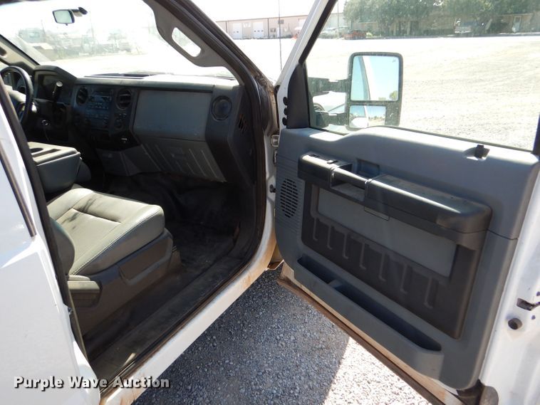 image for item LB9970 2011 Ford F250 Super Duty XL  SuperCab pickup truck