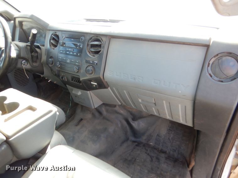 image for item LB9970 2011 Ford F250 Super Duty XL  SuperCab pickup truck