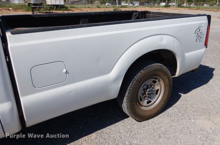 image for item LB9970 2011 Ford F250 Super Duty XL  SuperCab pickup truck