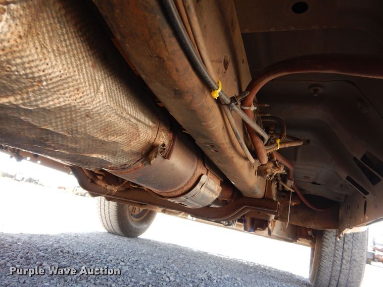 image for item LB9970 2011 Ford F250 Super Duty XL  SuperCab pickup truck