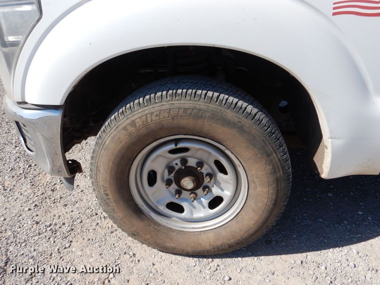 image for item LB9970 2011 Ford F250 Super Duty XL  SuperCab pickup truck