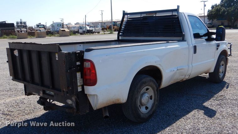 image for item LB9971 2010 Ford F250 Super Duty  pickup truck