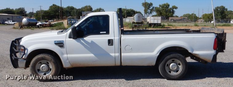 image for item LB9971 2010 Ford F250 Super Duty  pickup truck