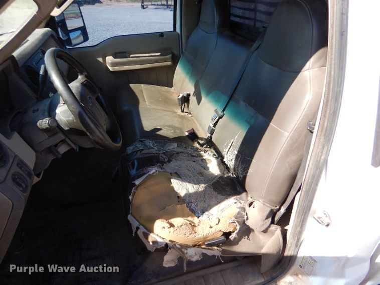 image for item LB9971 2010 Ford F250 Super Duty  pickup truck