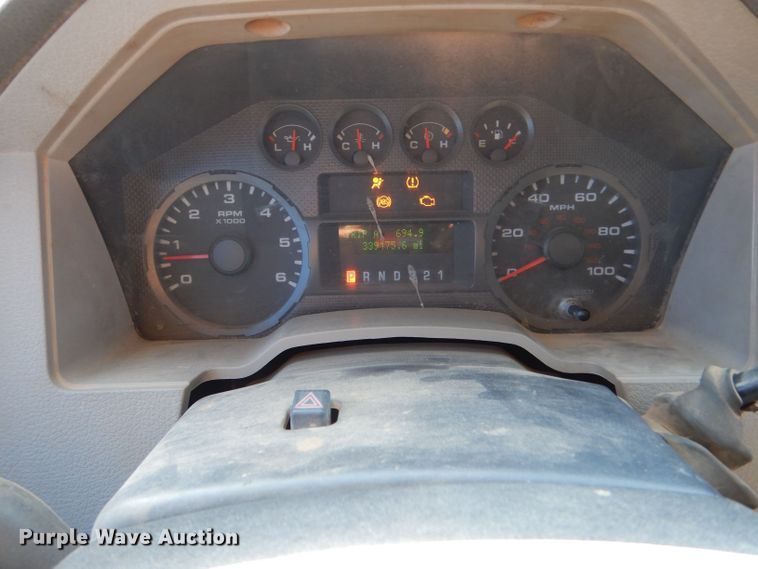 image for item LB9971 2010 Ford F250 Super Duty  pickup truck