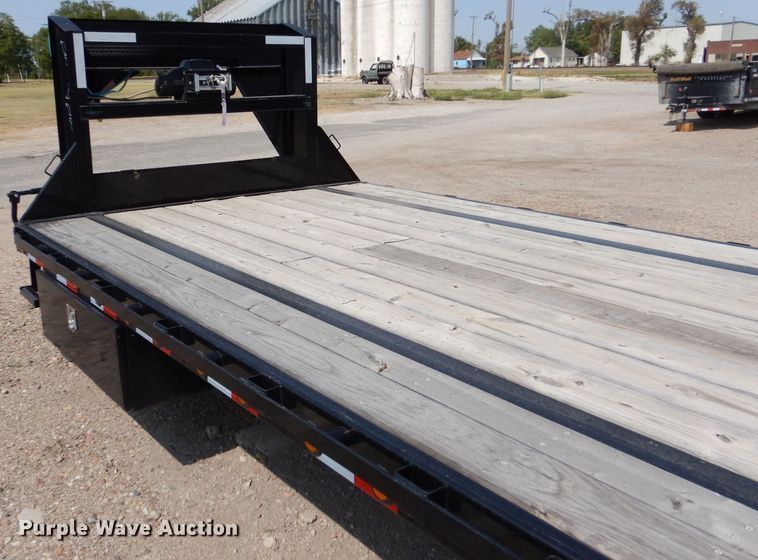image for item LB9979 2019 PJ L3302  equipment trailer