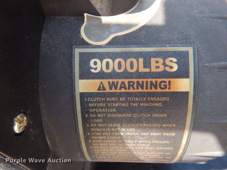 image for item LB9979 2019 PJ L3302  equipment trailer