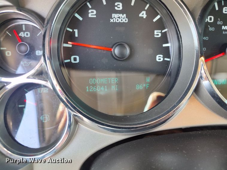 image for item LK9128 2013 Chevrolet Silverado 1500  Crew Cab pickup truck