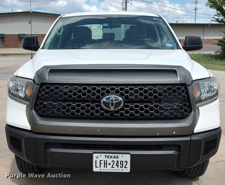 image for item LK9271 2018 Toyota Tundra  Double Cab pickup truck