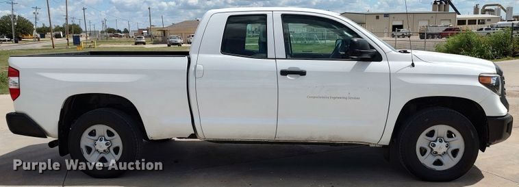 image for item LK9271 2018 Toyota Tundra  Double Cab pickup truck