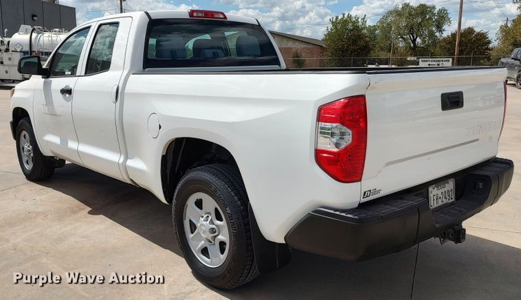 image for item LK9271 2018 Toyota Tundra  Double Cab pickup truck