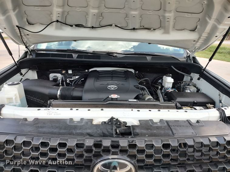 image for item LK9271 2018 Toyota Tundra  Double Cab pickup truck