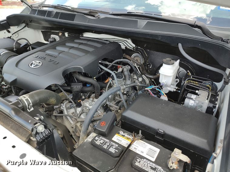 image for item LK9271 2018 Toyota Tundra  Double Cab pickup truck