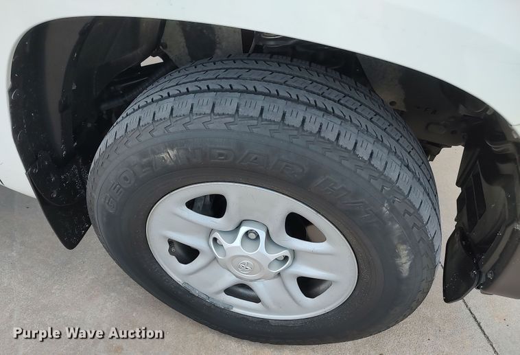 image for item LK9271 2018 Toyota Tundra  Double Cab pickup truck