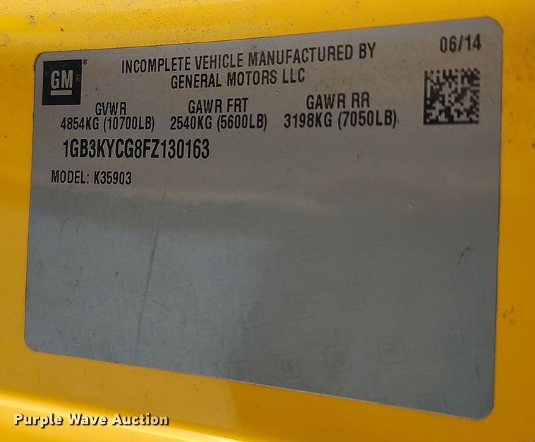 image for item LK9272 2015 Chevrolet Silverado 3500HD  utility bed pickup truck