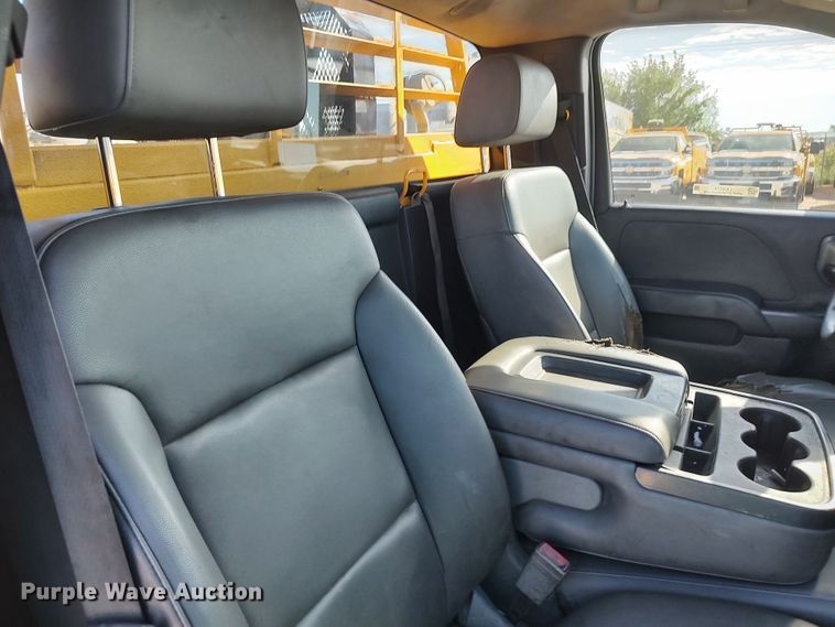 image for item LK9274 2015 Chevrolet Silverado 3500HD  utility bed pickup truck