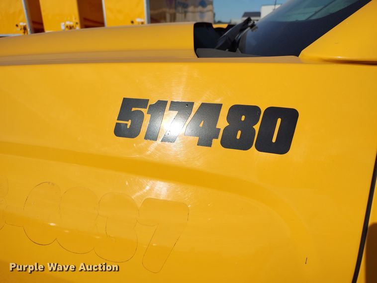 image for item LK9274 2015 Chevrolet Silverado 3500HD  utility bed pickup truck