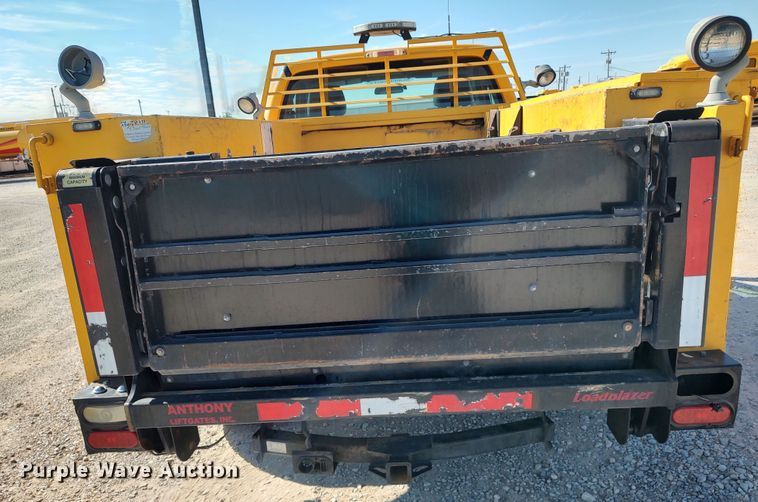 image for item LK9277 2015 Ford F350 Super Duty  utility bed pickup truck