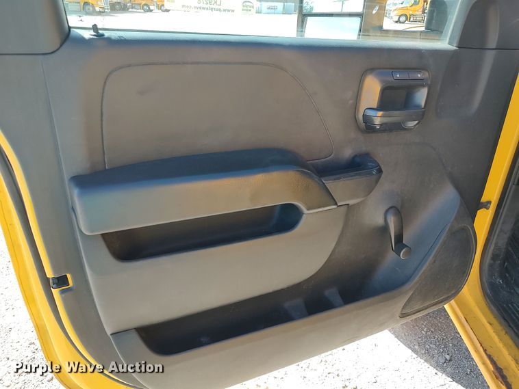 image for item LK9278 2016 Chevrolet Silverado 3500HD  utility bed pickup truck