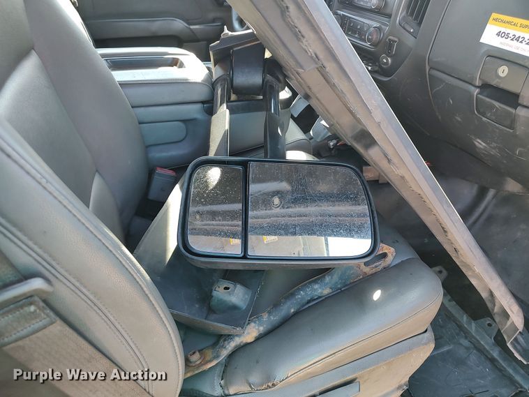 image for item LK9278 2016 Chevrolet Silverado 3500HD  utility bed pickup truck