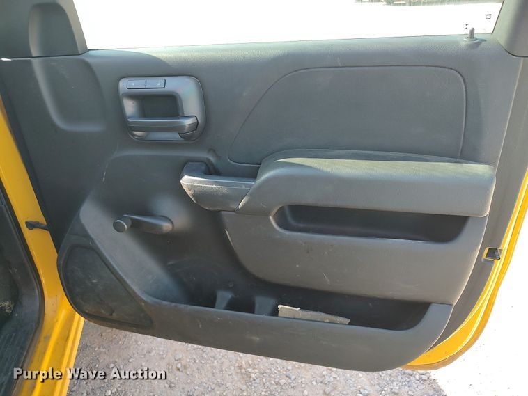 image for item LK9278 2016 Chevrolet Silverado 3500HD  utility bed pickup truck