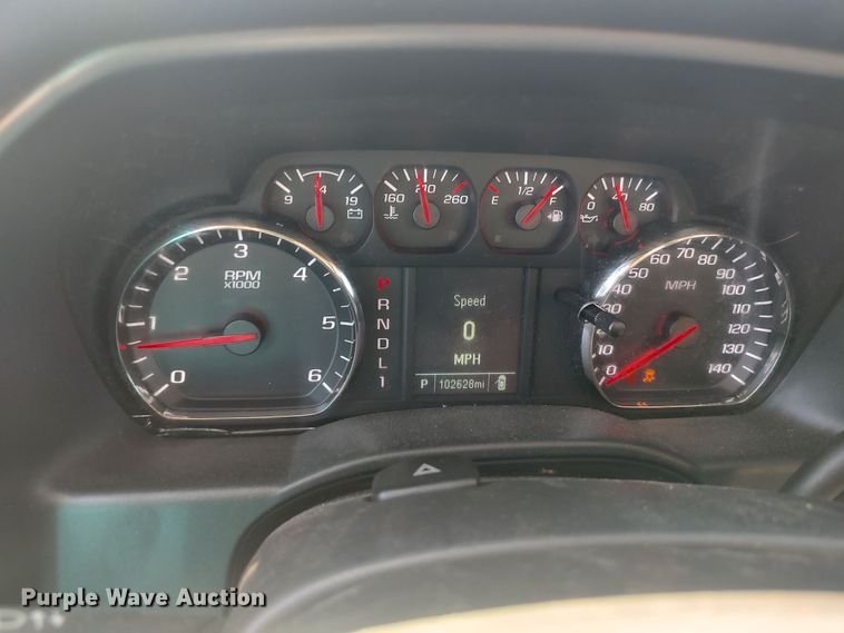 image for item LK9784 2017 Chevrolet Silverado 3500HD  utility bed pickup truck