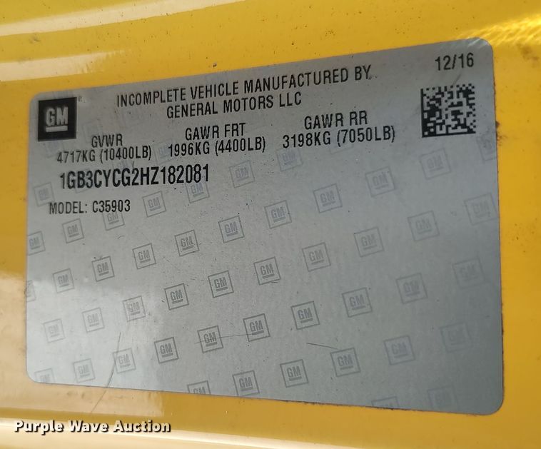 image for item LK9784 2017 Chevrolet Silverado 3500HD  utility bed pickup truck