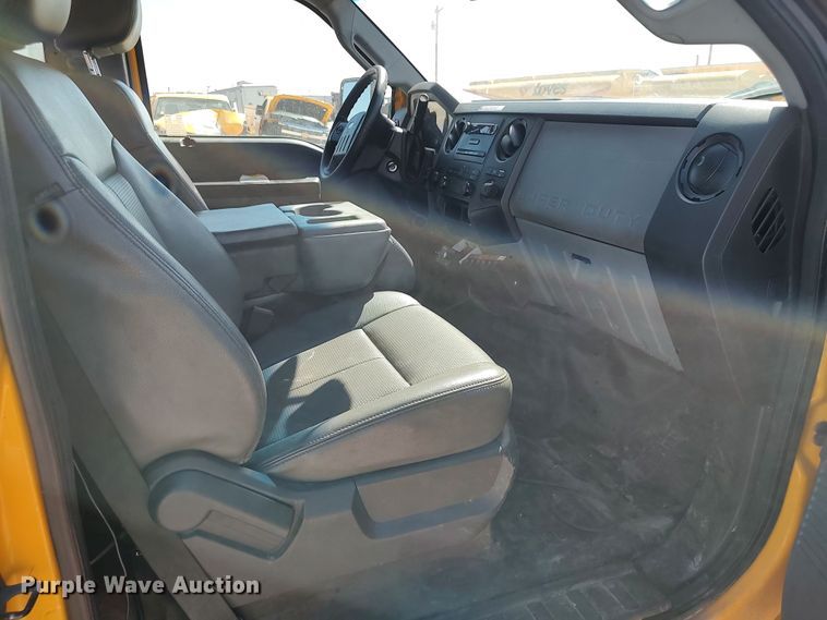 image for item LK9785 2014 Ford F350 Super Duty  utility bed pickup truck