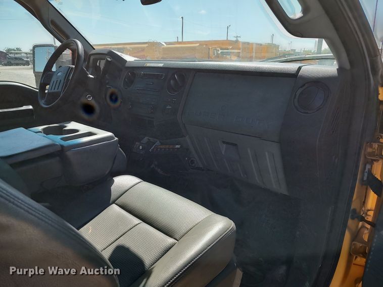 image for item LK9785 2014 Ford F350 Super Duty  utility bed pickup truck