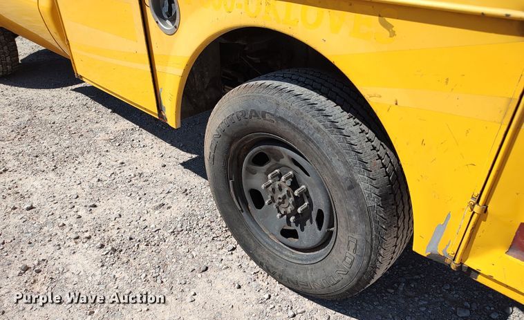 image for item LK9785 2014 Ford F350 Super Duty  utility bed pickup truck