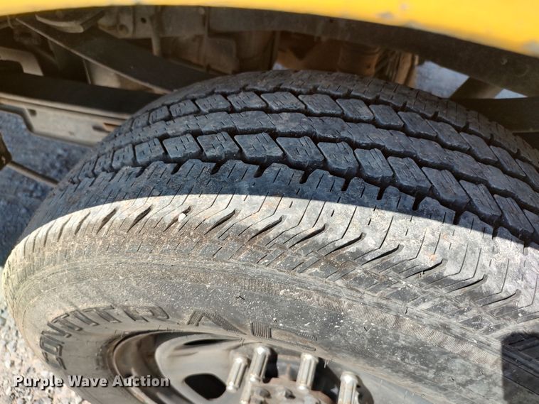 image for item LK9785 2014 Ford F350 Super Duty  utility bed pickup truck