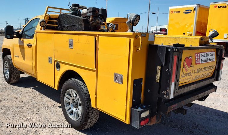 image for item LK9786 2015 Chevrolet Silverado 3500HD  utility bed pickup truck