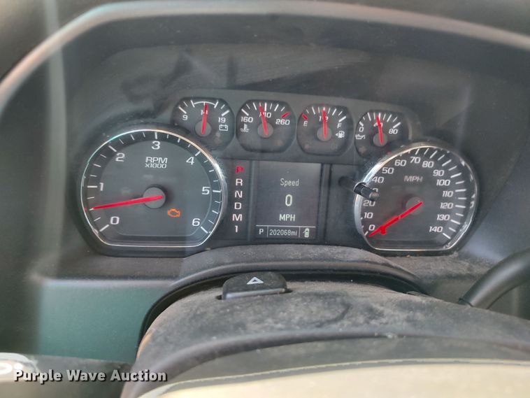 image for item LK9786 2015 Chevrolet Silverado 3500HD  utility bed pickup truck