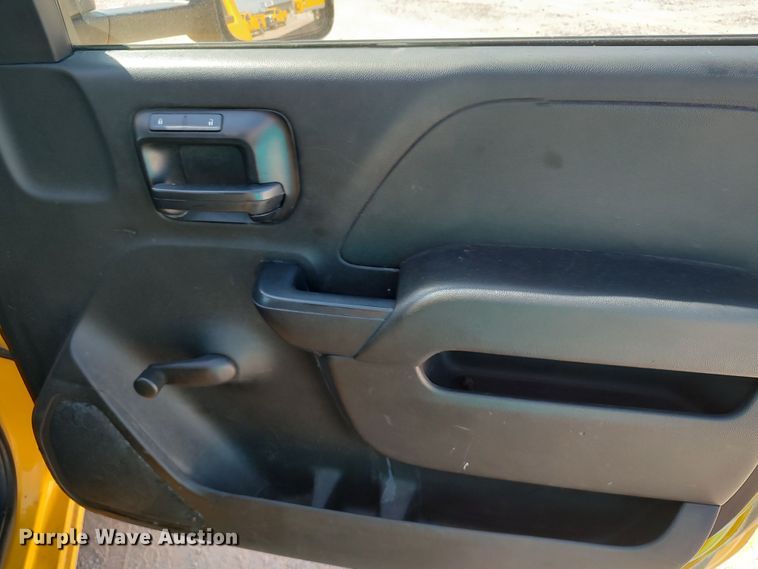 image for item LK9786 2015 Chevrolet Silverado 3500HD  utility bed pickup truck