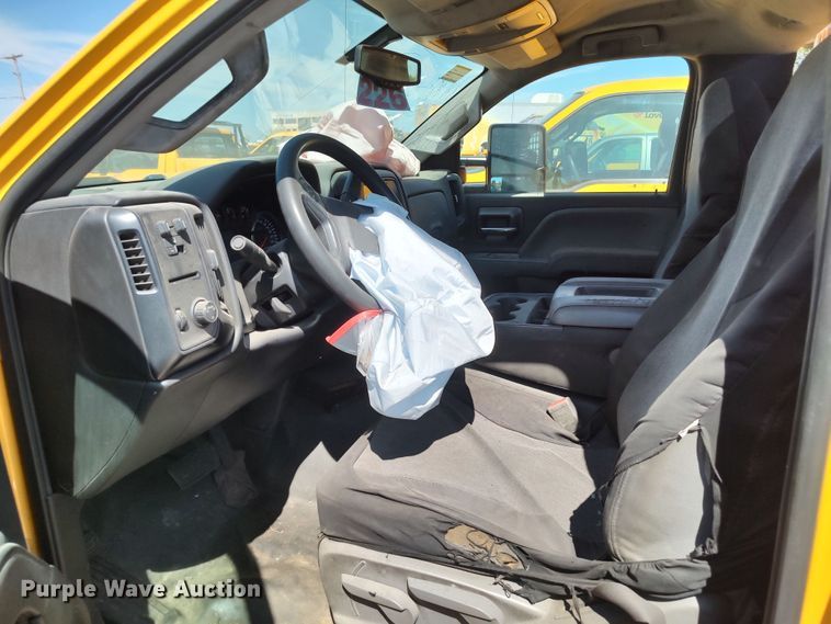 image for item LK9792 2017 Chevrolet Silverado 3500HD  utility bed pickup truck