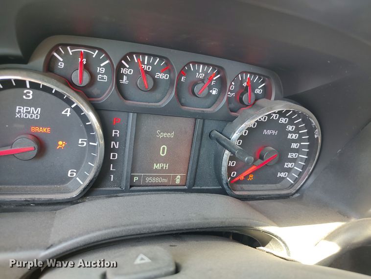 image for item LK9792 2017 Chevrolet Silverado 3500HD  utility bed pickup truck