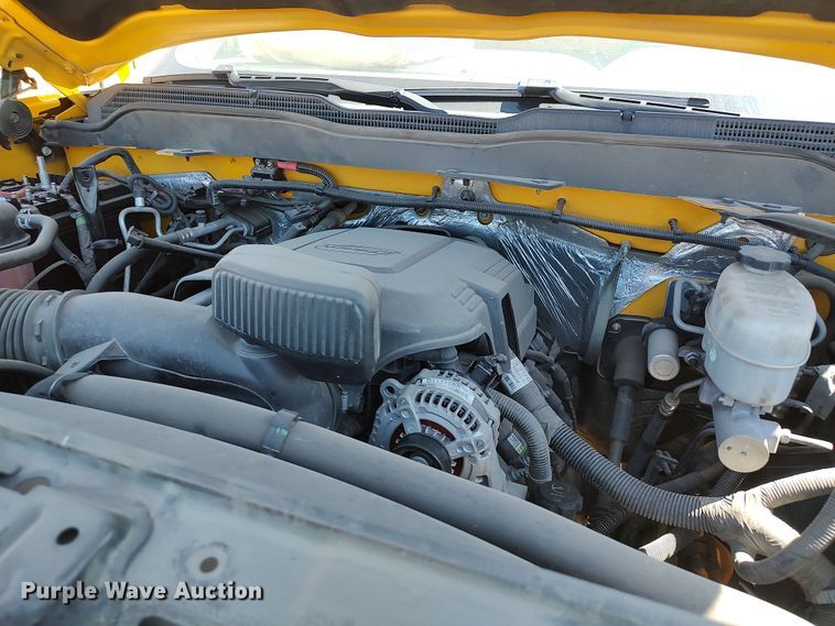 image for item LK9792 2017 Chevrolet Silverado 3500HD  utility bed pickup truck