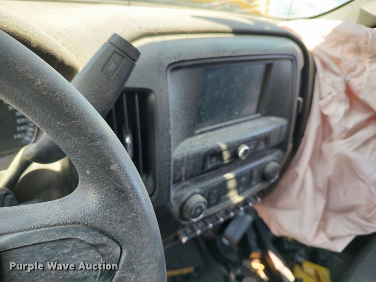 image for item LK9793 2017 Chevrolet Silverado 3500HD  utility bed pickup truck