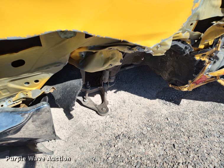 image for item LK9793 2017 Chevrolet Silverado 3500HD  utility bed pickup truck