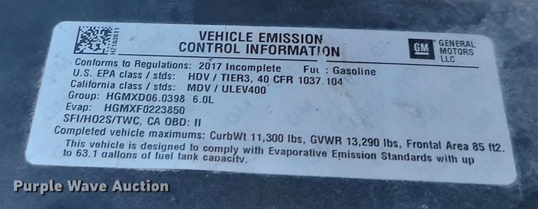 image for item LK9793 2017 Chevrolet Silverado 3500HD  utility bed pickup truck