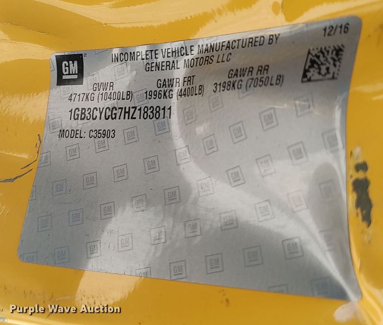 image for item LK9793 2017 Chevrolet Silverado 3500HD  utility bed pickup truck