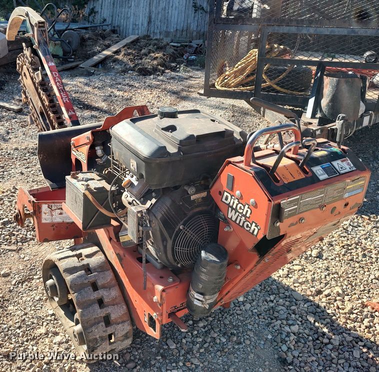 image for item LK9800 Ditch Witch RT16  trencher