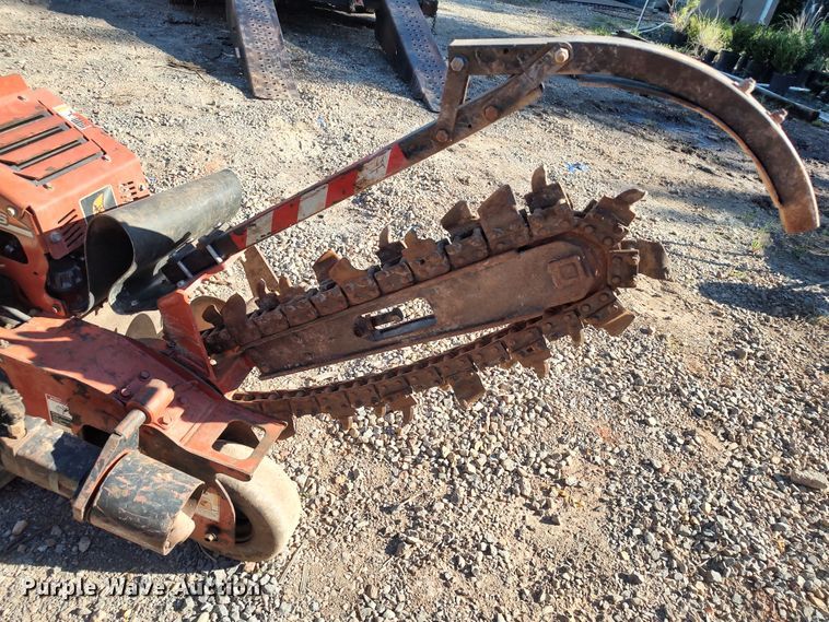 image for item LK9800 Ditch Witch RT16  trencher