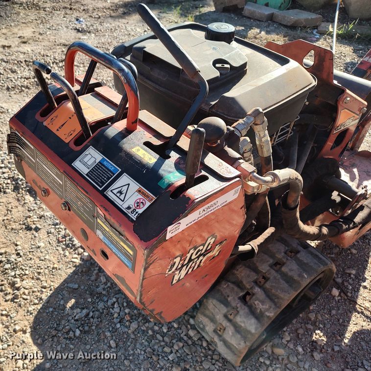 image for item LK9800 Ditch Witch RT16  trencher