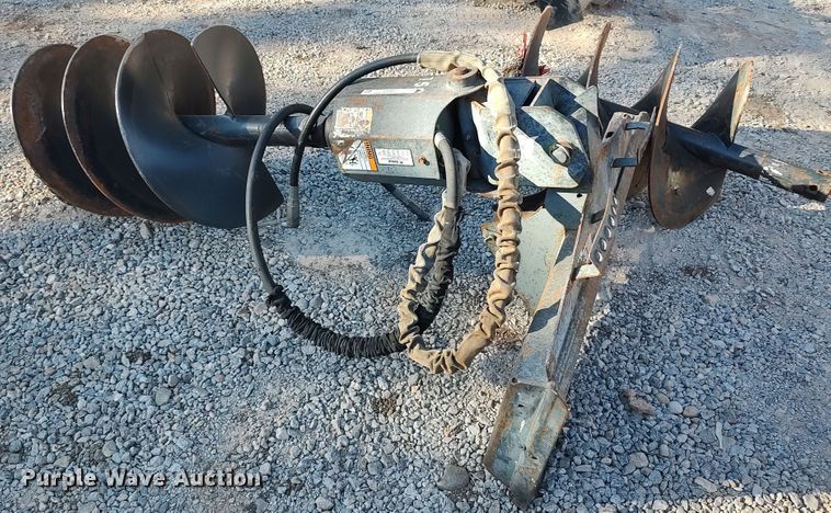 image for item LK9801 Bobcat 156  skid steer auger