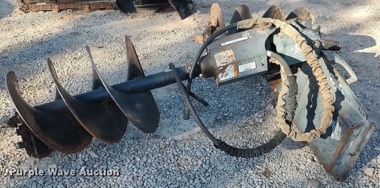 image for item LK9801 Bobcat 156  skid steer auger