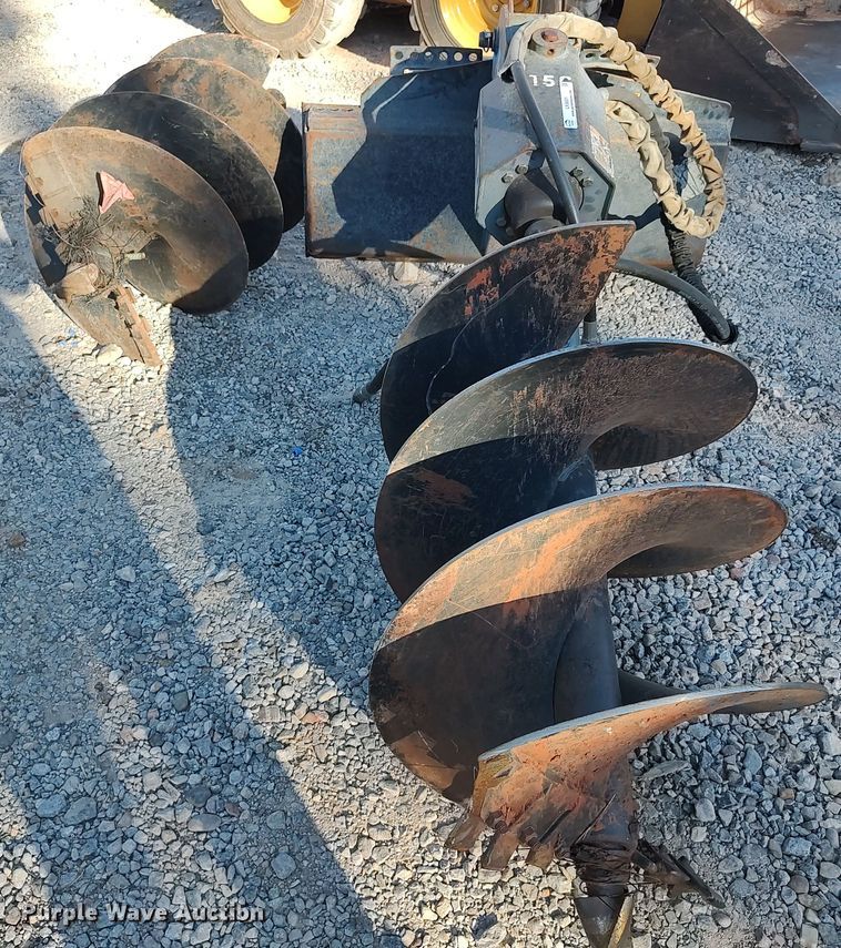 image for item LK9801 Bobcat 156  skid steer auger