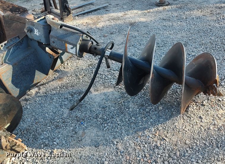 image for item LK9801 Bobcat 156  skid steer auger