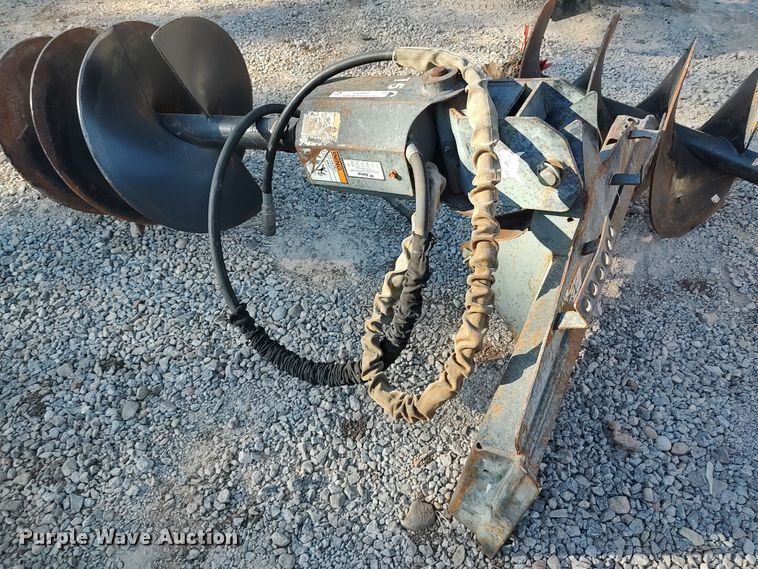 image for item LK9801 Bobcat 156  skid steer auger