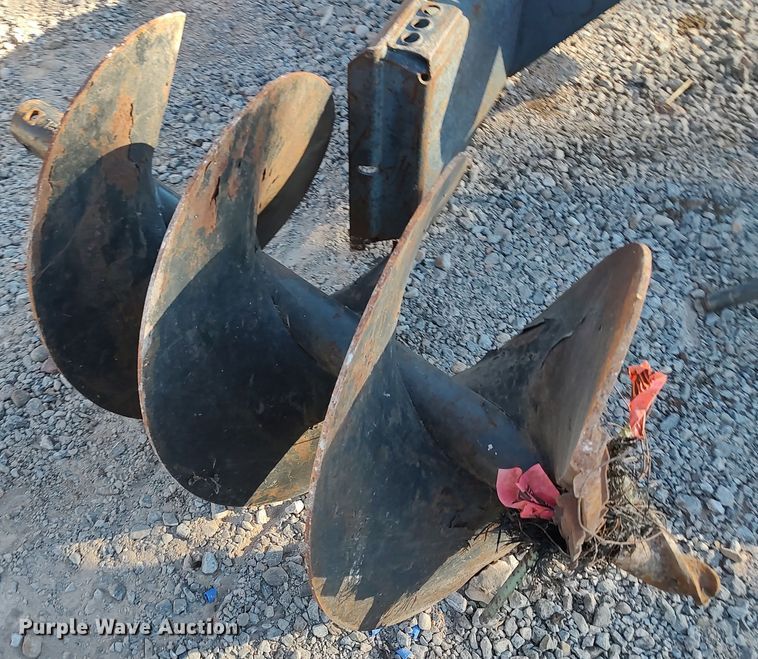 image for item LK9801 Bobcat 156  skid steer auger
